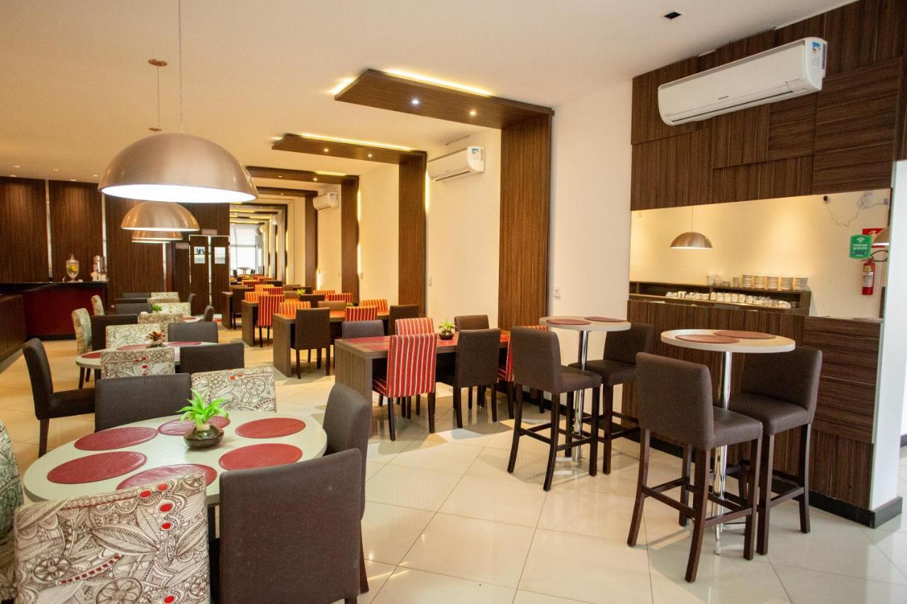 Hotel Carlton Plaza Torre Araxá Exteriér fotografie