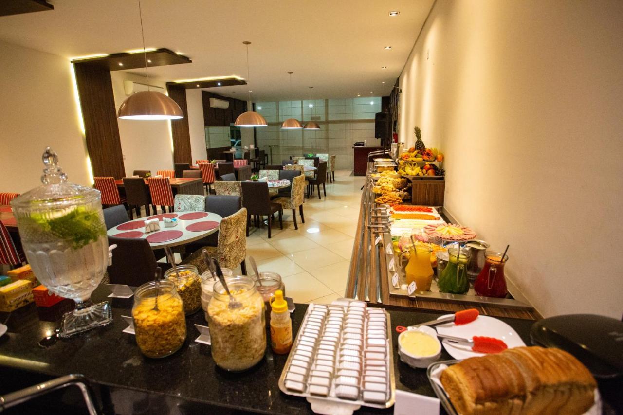 Hotel Carlton Plaza Torre Araxá Exteriér fotografie