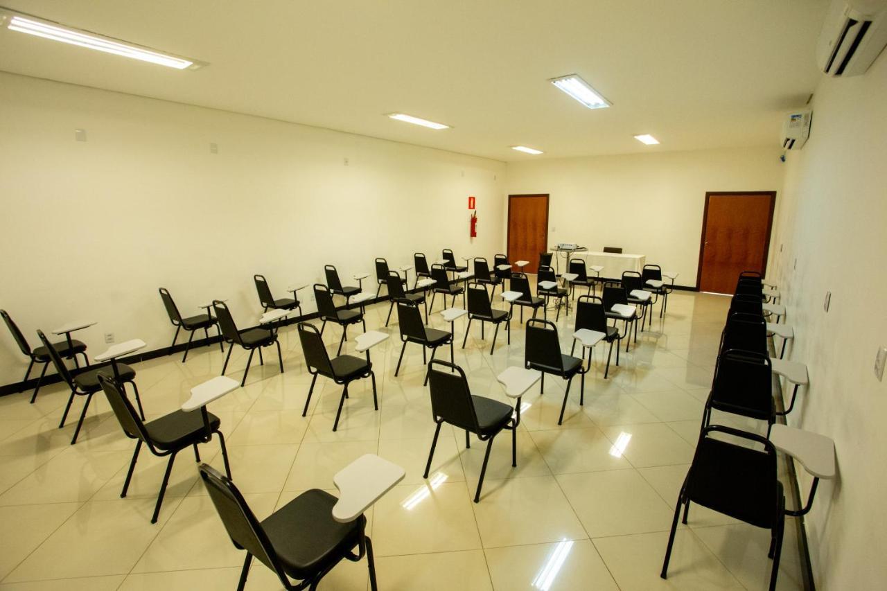 Hotel Carlton Plaza Torre Araxá Exteriér fotografie